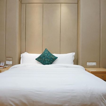 Paco Hotel Ouzhuang Metro Guangzhou-Free Shuttle To Canton Fair Zewnętrze zdjęcie