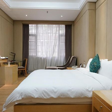 Paco Hotel Ouzhuang Metro Guangzhou-Free Shuttle To Canton Fair Zewnętrze zdjęcie