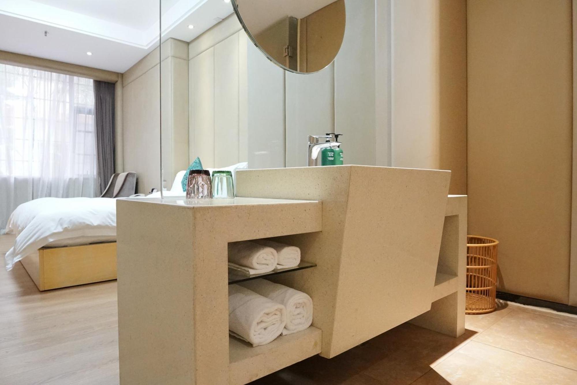 Paco Hotel Ouzhuang Metro Guangzhou-Free Shuttle To Canton Fair Zewnętrze zdjęcie